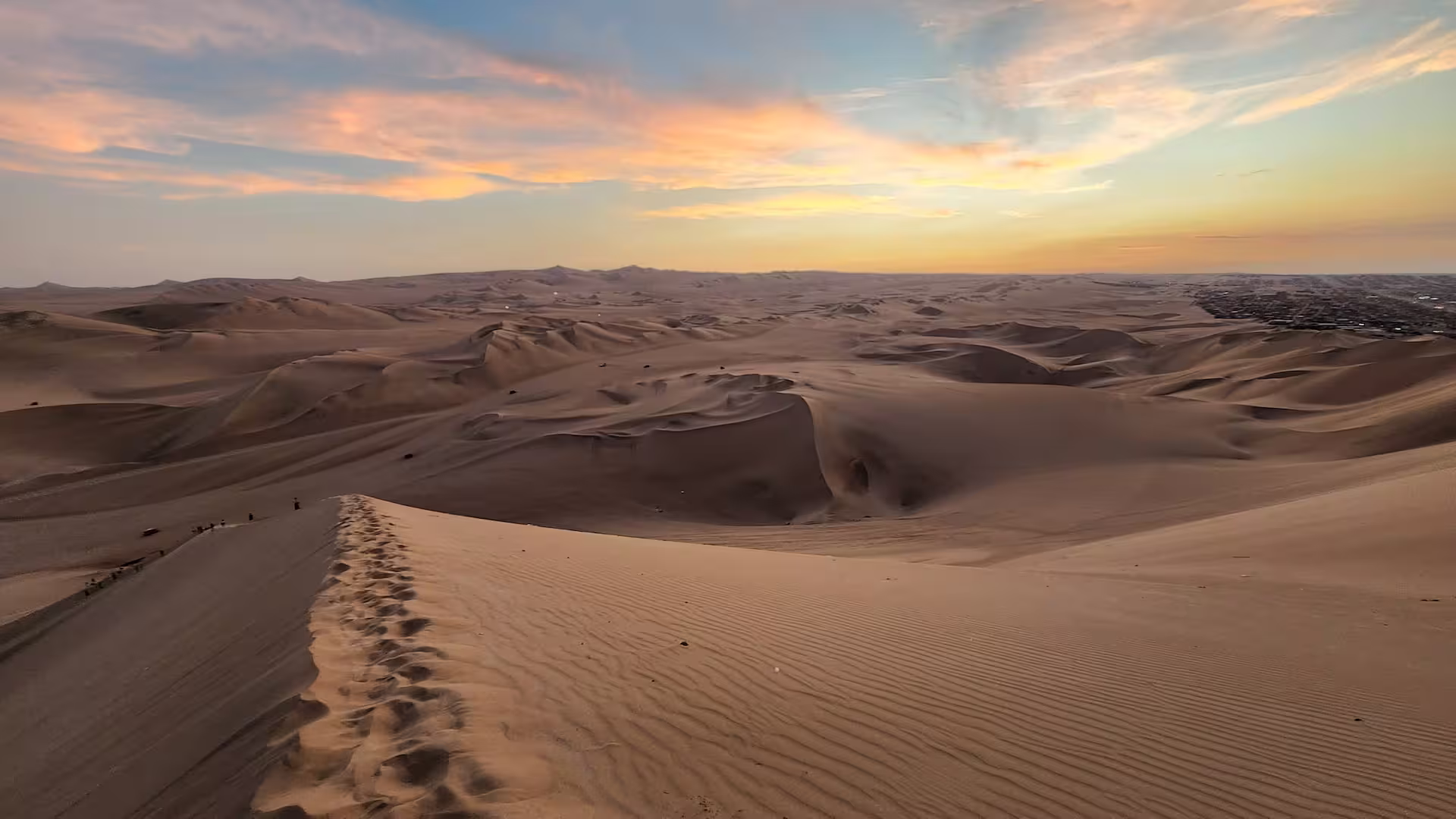 Huacachina Sand Dunes