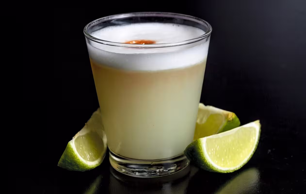 Pisco Sour cocktail